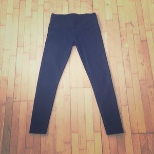Fabletics Black Salar legging size S
